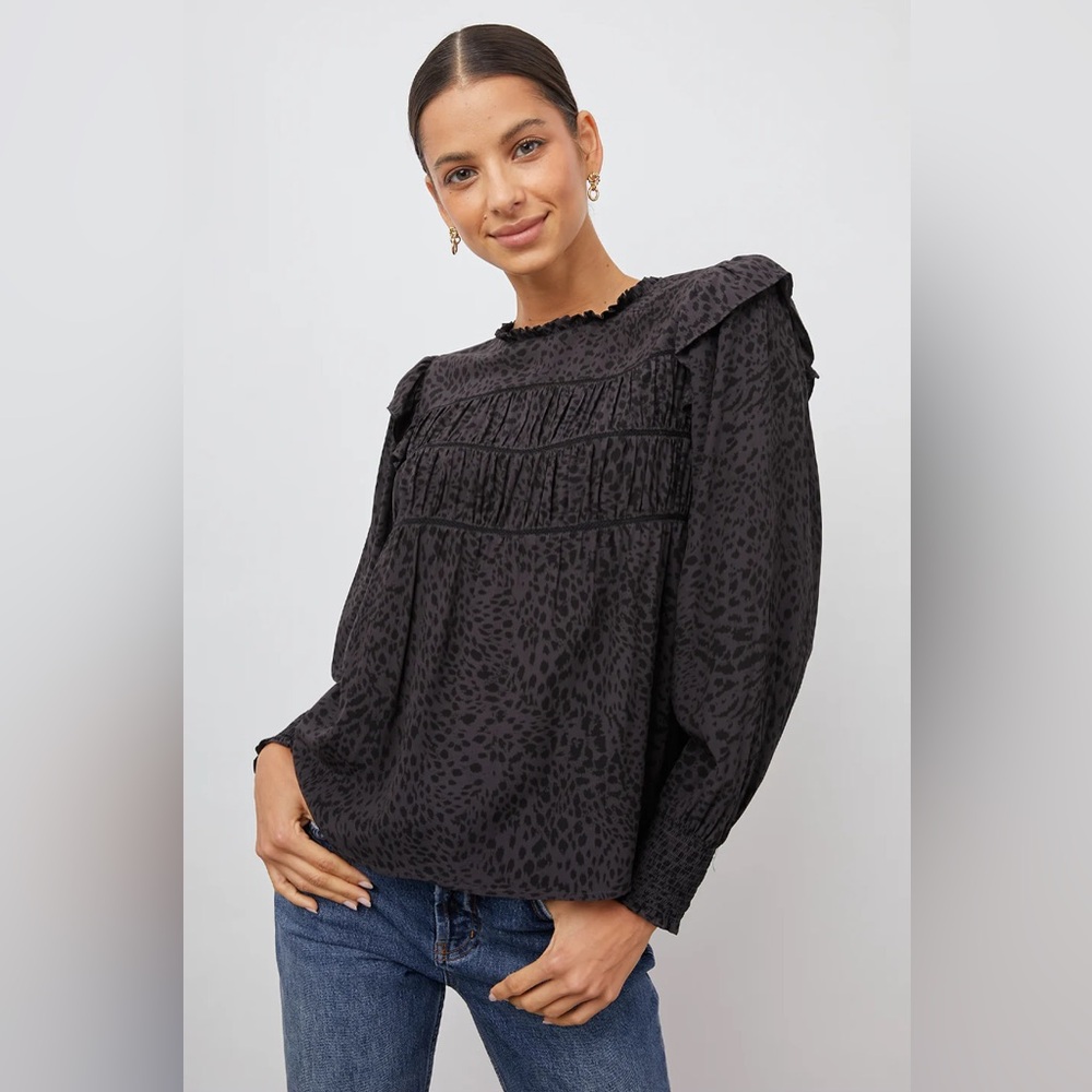 NWT! Super Cute! Rails Kadi Top in Spotted Slate